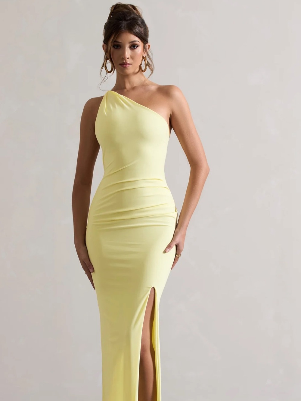 Club L London One-Shoulder Yellow Evening Gown with Front Slit Open Back NWT 🍋